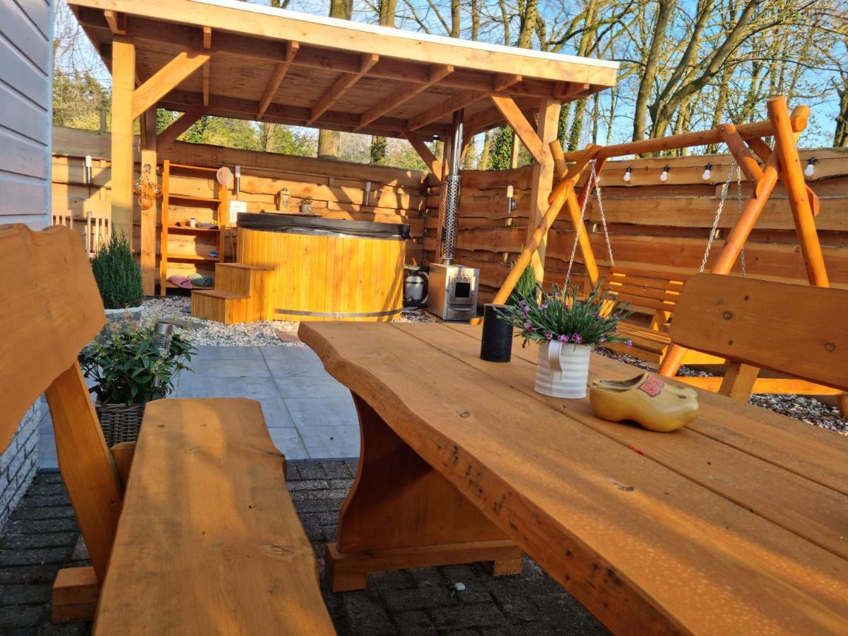 Chalet Harmony Prive Wellness Putten Εξωτερικό φωτογραφία