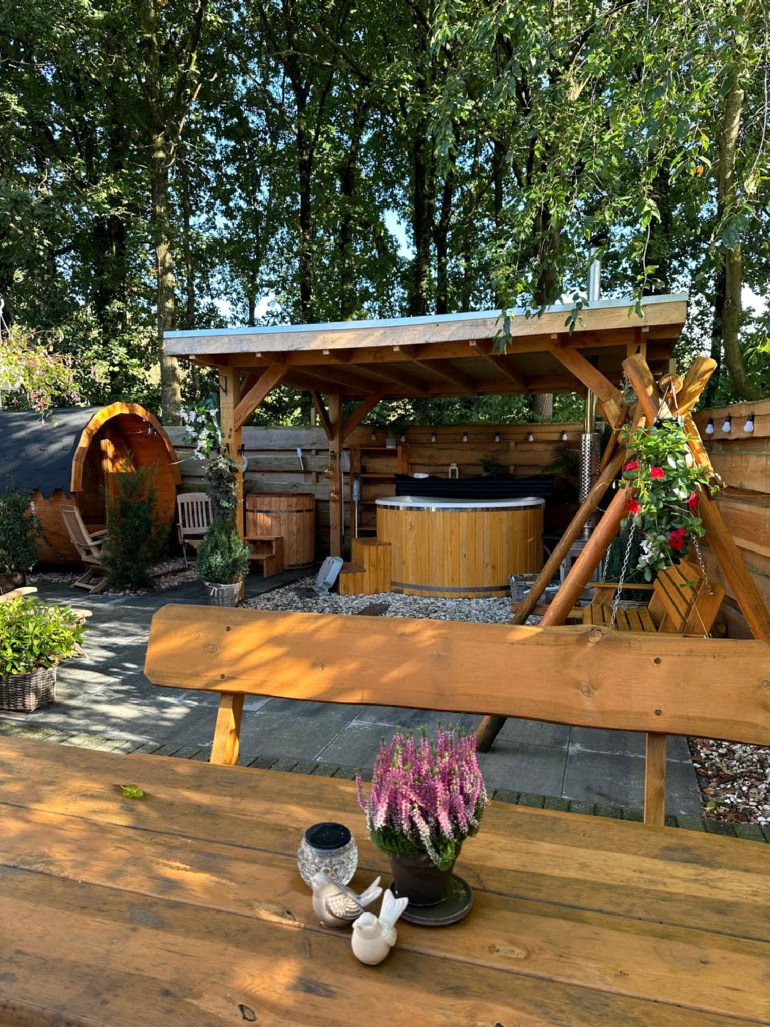 Chalet Harmony Prive Wellness Putten Εξωτερικό φωτογραφία